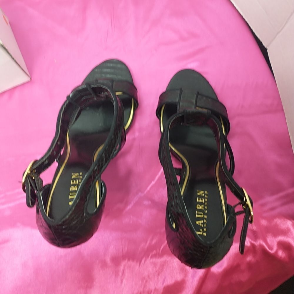 Lauren Ralph Lauren Women's SZ 9M Black Strappy Heels . Condition is Pre-owned. - Picture 5 of 9